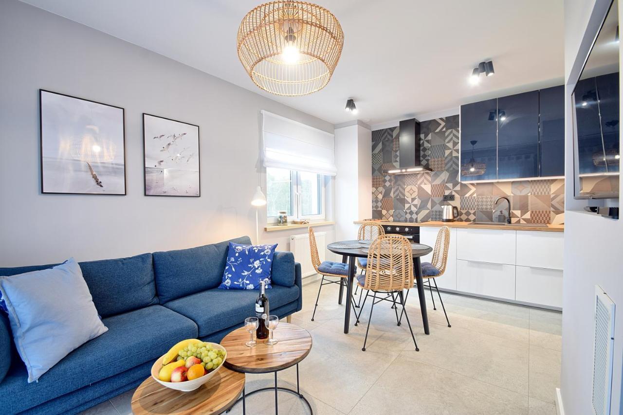 E-Apartament Nad Morzem Apartamentuj Мєлно Екстер'єр фото