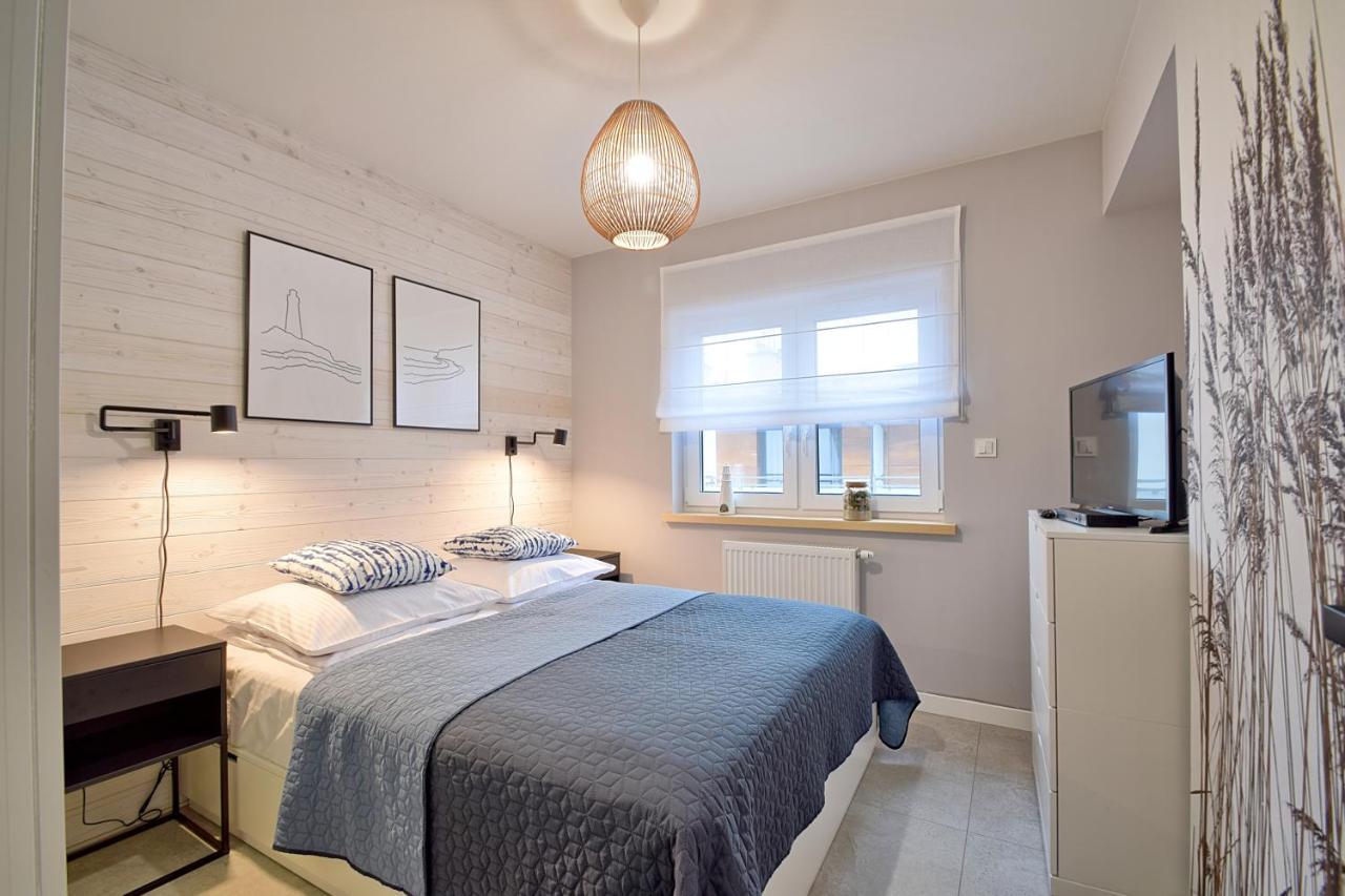 E-Apartament Nad Morzem Apartamentuj Мєлно Екстер'єр фото