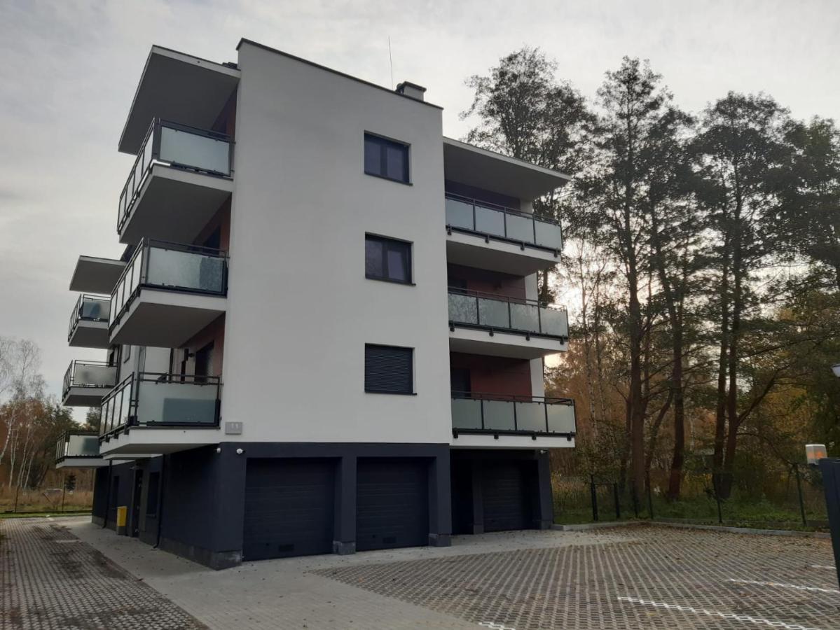 E-Apartament Nad Morzem Apartamentuj Мєлно Екстер'єр фото